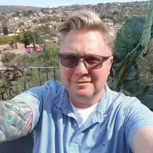 Meet your Posher, Joe